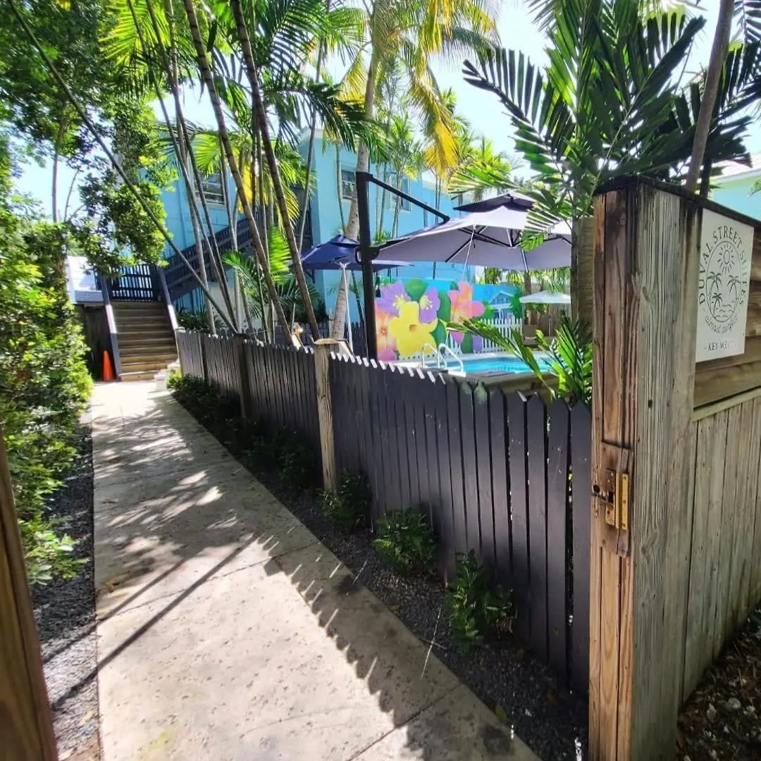 Two Duval Street Suites W Pool Key West